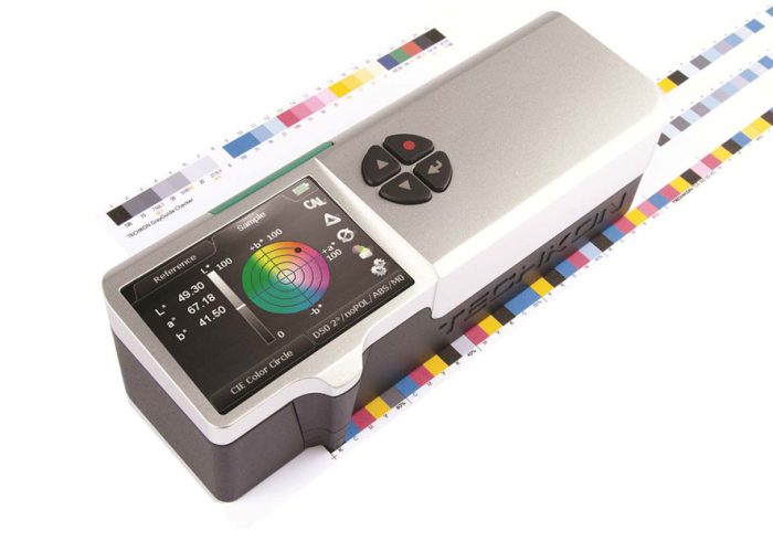 AMBA-offset-printing-and-packaging-comapny-use-teckon-spectrophotometer